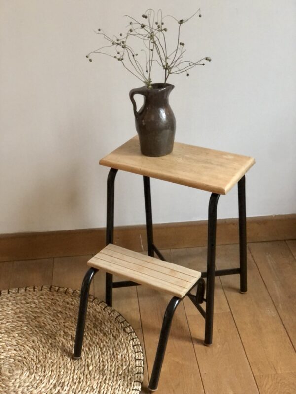 Tabouret marche pied