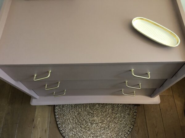 La commode rose pieds compas – Image 7