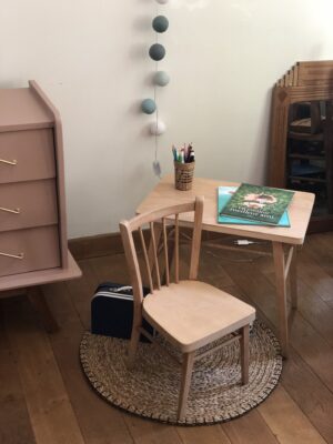 L’ensemble bureau et chaise Baumann