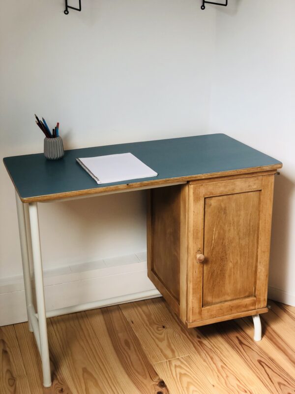 Le bureau d'écolier – Image 2
