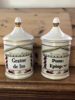La paire de pots à pharmacie Métadier « Graine de lin » et « Pom: episp: v » XIXème