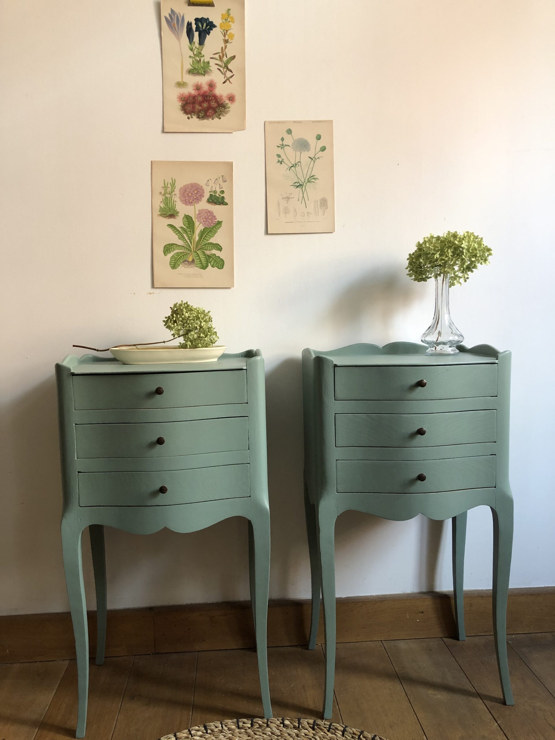 La paire de chevet Louis XV