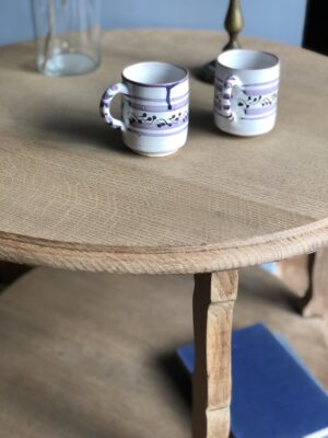 L’ancienne table d’appoint