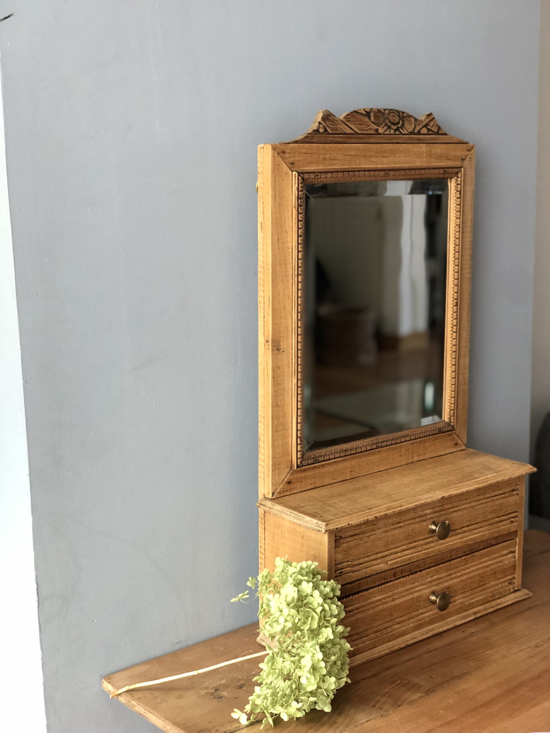 La petite coiffeuse des années 40 – Image 5