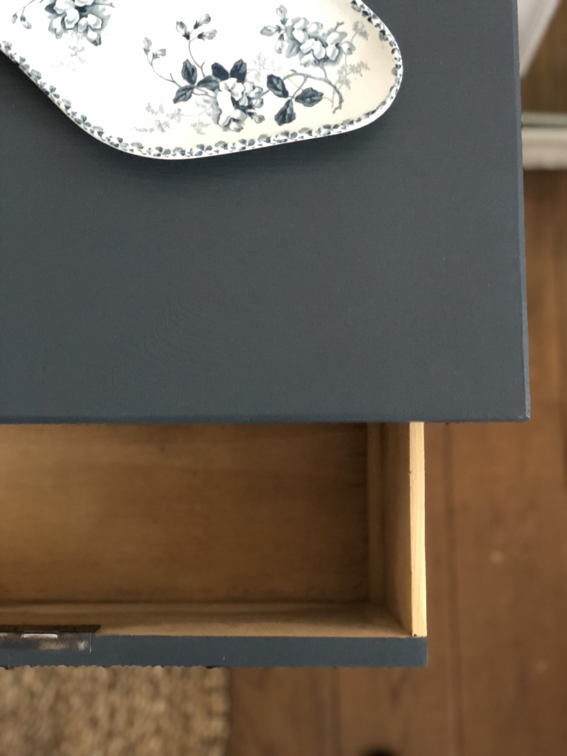 La jolie commode ancienne anthracite – Image 6