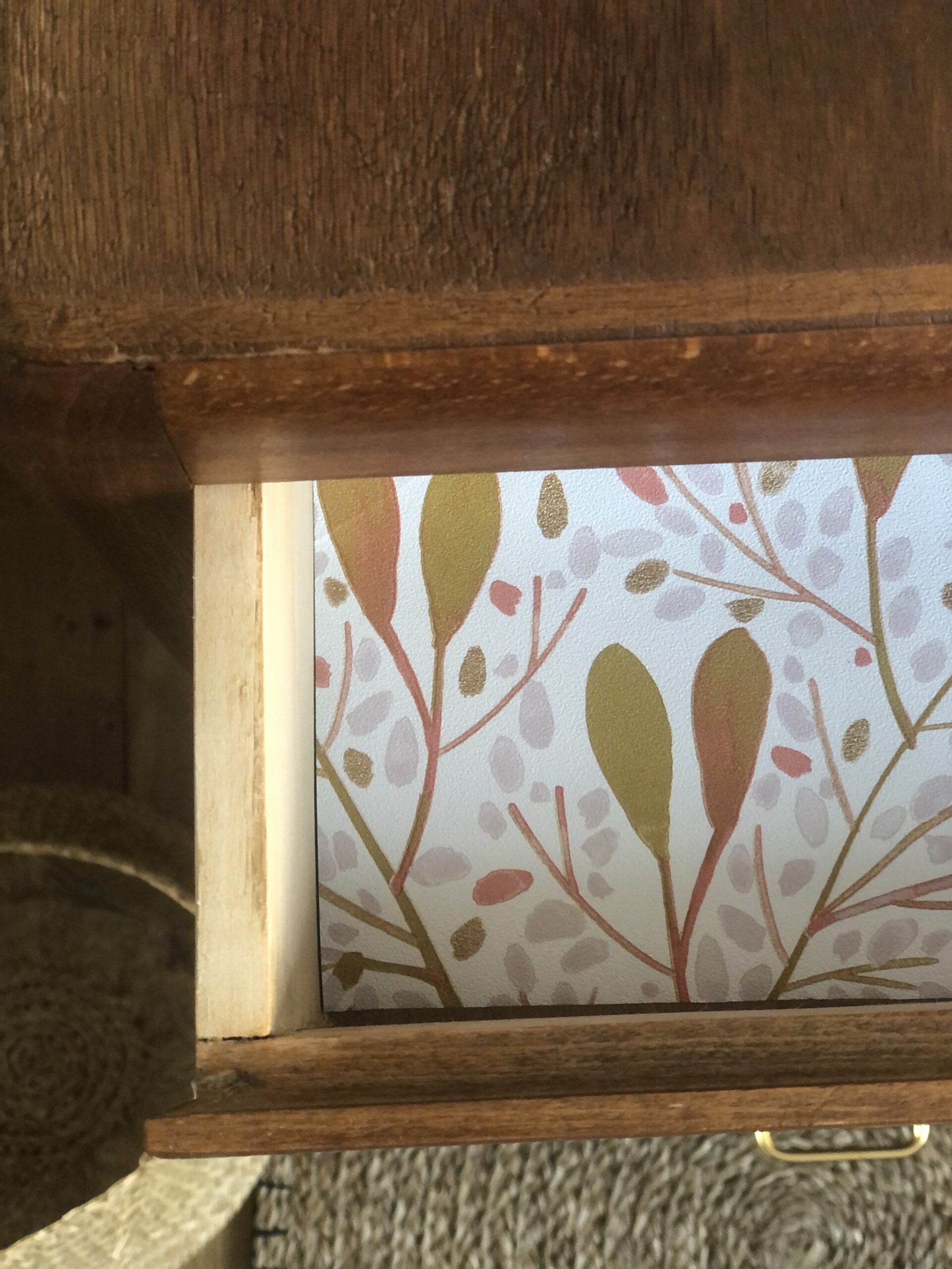 Le chiffonnier aux pieds compas – Image 4