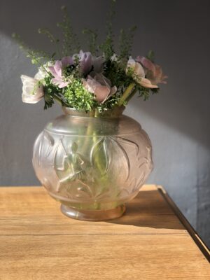 Le vase boule art déco