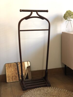 Le valet de chambre Fischel