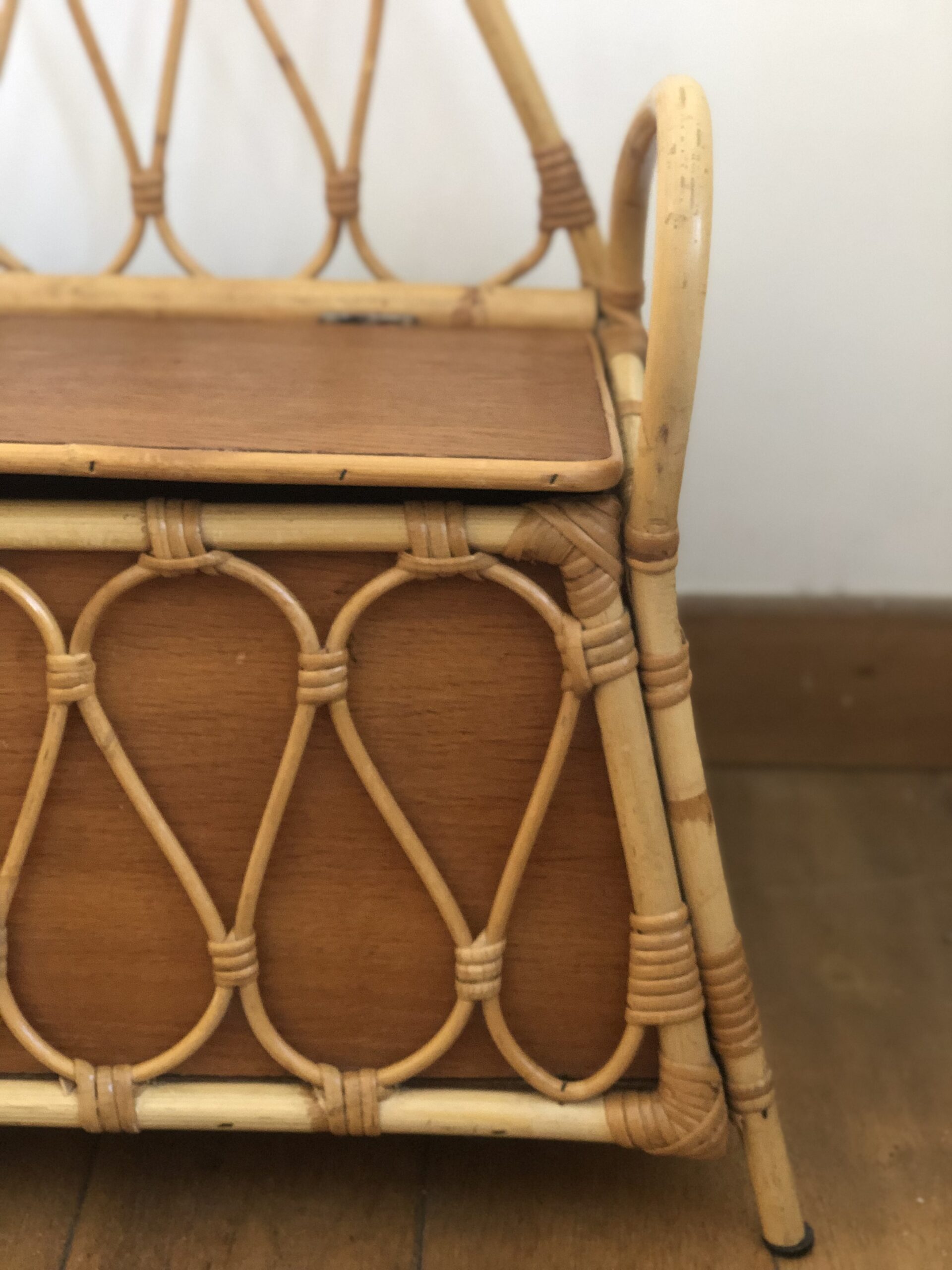 Banc coffre d'enfant en rotin, années 60 – Image 8